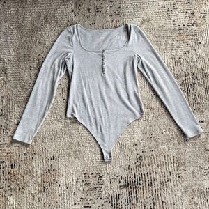 American Eagle Outfitters Ribbed Gray bodysuit